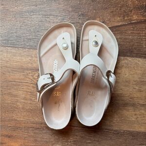 Birkenstock White Sandals size 39